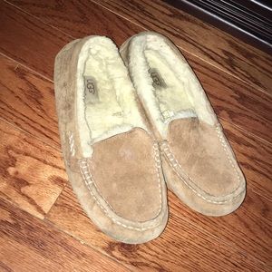 Ugg slippers